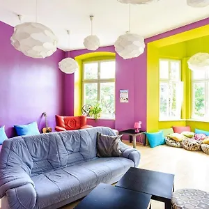 https://grampas-hostel.hotelswroclaw.com
